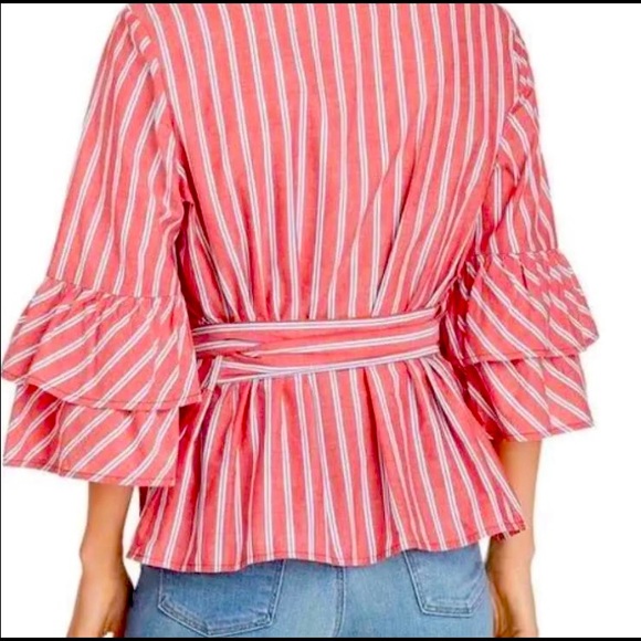 BeachLunchLounge Spencer Ruffled Bell Sleeve Wrap Top, EUC, M - Picture 2 of 3